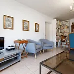 Palmier Calme, 2 Chambres, 2 Salle De Bains, 2 Wc, Clim, Parking